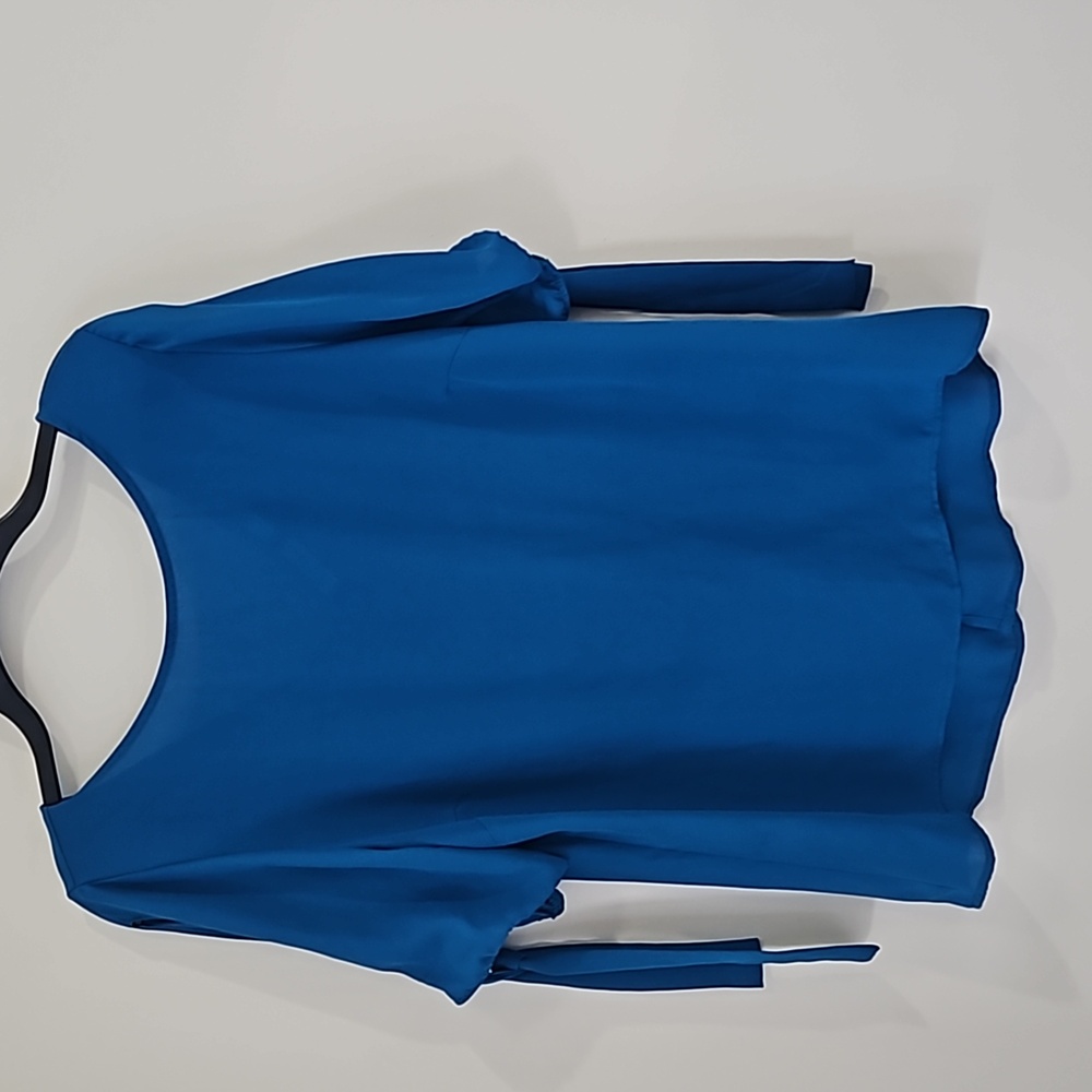 NY&CO tie back blouse Sz M